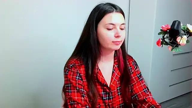 peachyness online show from December 2025 03:36:02 PM