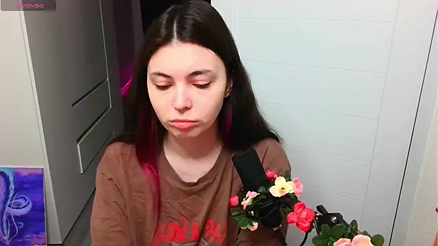 peachyness online show from March 2026 10:29:02 PM