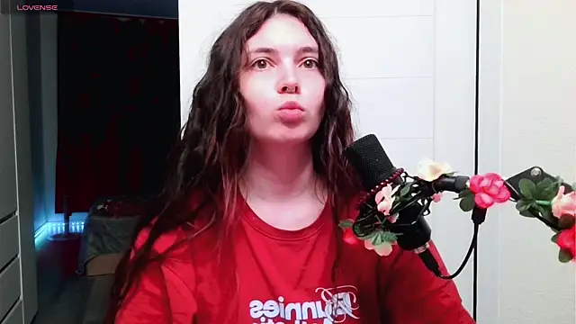peachyness online show from June 2026 08:09:02 PM