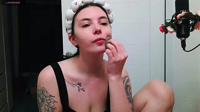 peachyness online show from May 2026 09:54:01 PM