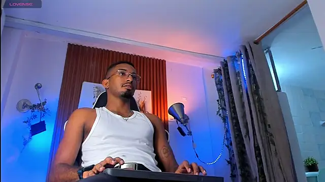 Darwin mayo online show from February 2026 05:24:02 PM