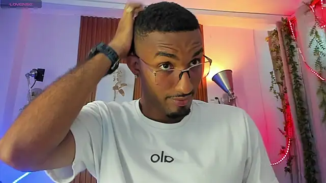 Darwin mayo online show from March 2026 05:25:02 PM