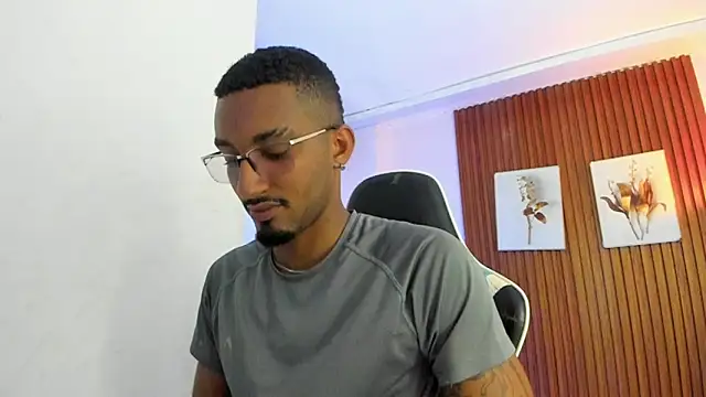 Darwin mayo online show from April 2026 05:20:01 PM