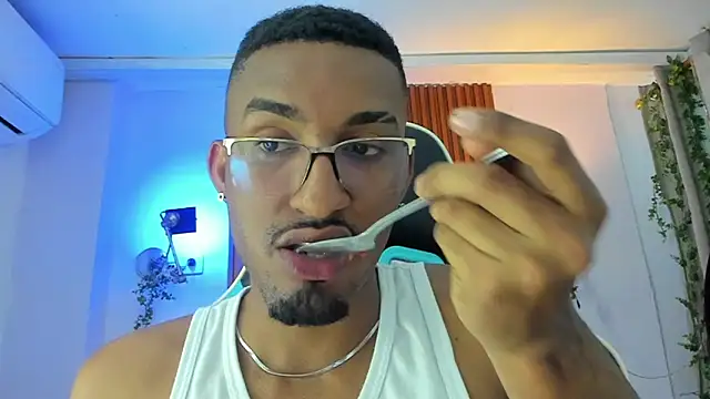 Darwin mayo online show from March 2026 05:40:01 PM