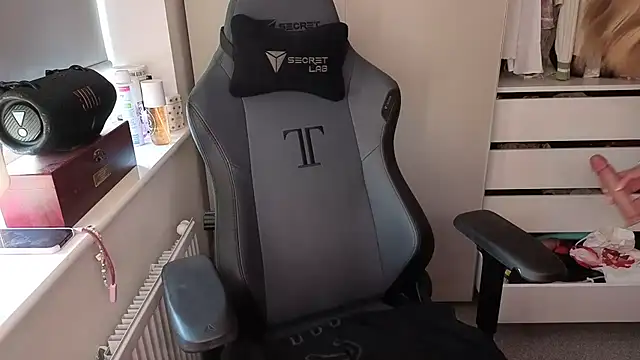 Lilly-Luscious online show from March 2026 04:51:02 PM