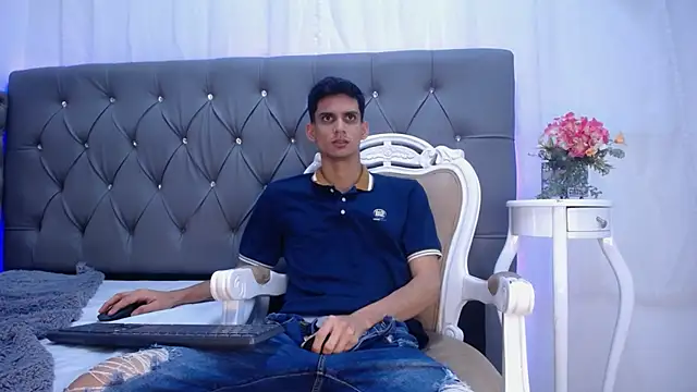 Sebalexis7 online show from November 2025 03:43:01 AM