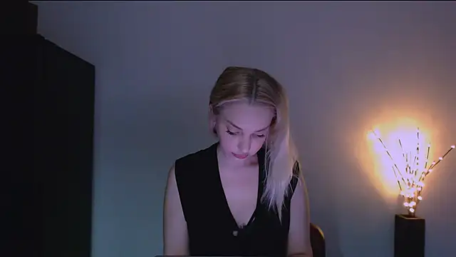 Lia noo regrets online show from February 2026 05:13:02 PM