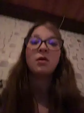 SweetTeenGirl online show from November 2025 08:31:02 PM