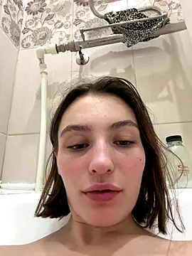 Snapshot of ZariaFlame chatting on November 2025 09:08:02 PM ZariaFlame online show from November 2025 09:08:02 PM