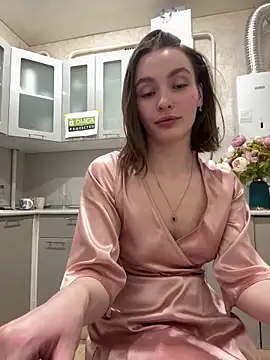 ZariaFlame online show from April 2026 10:37:02 PM