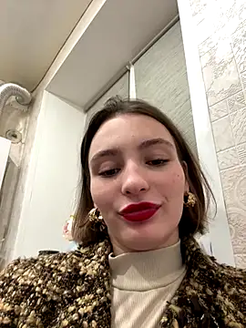 Snapshot of ZariaFlame chatting on December 2025 10:58:02 PM ZariaFlame online show from December 2025 10:58:02 PM