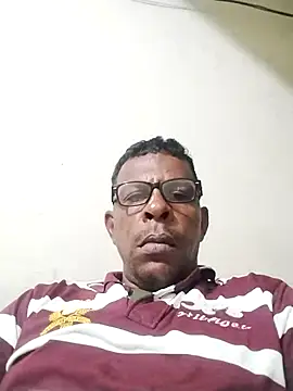 Snapshot of gonzalo-1 chatting on December 2025 08:52:02 AM gonzalo-1 online show from December 2025 08:52:02 AM