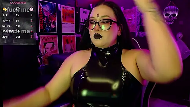 Ravendark  online show from October 2025 08:19:01 PM