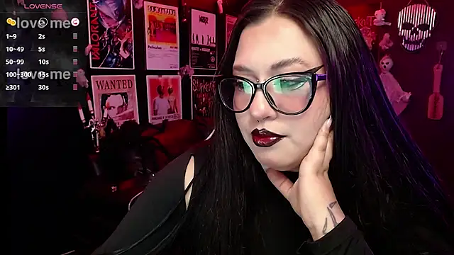 Ravendark  online show from October 2025 07:56:02 PM