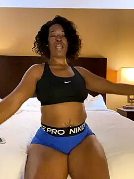 StaciDiamond online show from October 2025 06:38:01 PM