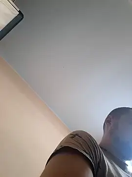 Vladyslav30 online show from January 2026 10:53:02 AM