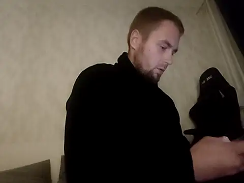 Vladyslav30 online show from November 2025 10:24:02 PM