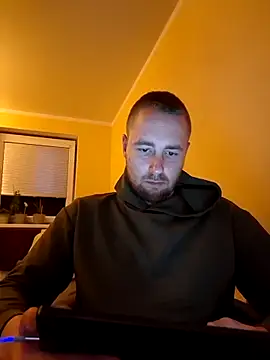 Vladyslav30 online show from February 2026 01:18:02 AM