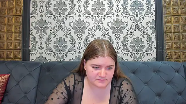 LissaBigTitts online show from February 2026 09:00:02 PM