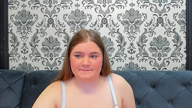 LissaBigTitts online show from February 2026 09:47:02 PM