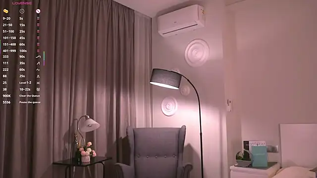 Snapshot of AugustaHeath chatting on November 2025 01:15:01 PM AugustaHeath online show from November 2025 01:15:01 PM