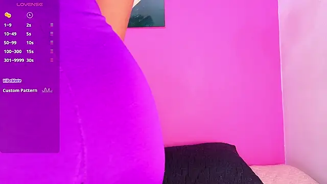 MySugarmoomy online show from September 2025 12:01:01 PM