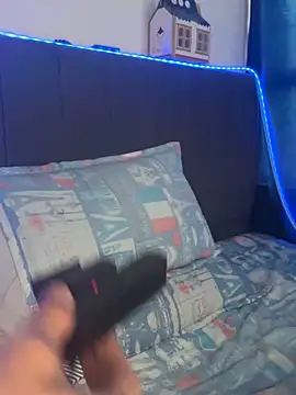 Davidkarr online show from October 2025 08:09:02 PM