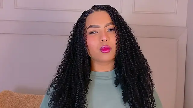 LanaRozz online show from October 2025 01:34:01 PM