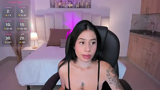 miranda crawfor online show from October 2025 11:31:02 AM