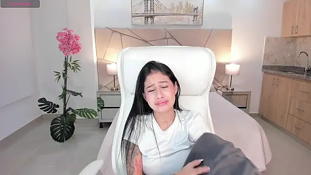 miranda crawfor online show from October 2025 12:17:01 PM