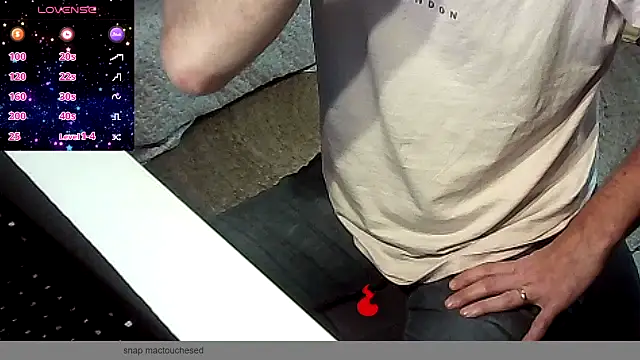 Snapshot of french_male_whore@xh chatting on September 2025 11:04:01 AM french male whorexh online show from September 2025 11:04:01 AM