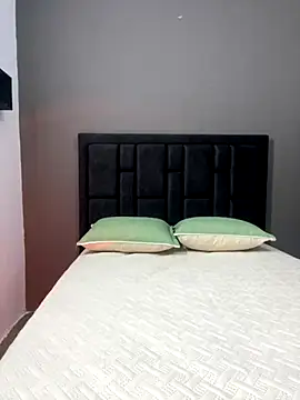 Jacksonfranco online show from October 2025 05:17:02 AM