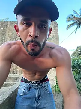Jacksonfranco online show from June 2026 11:04:02 PM