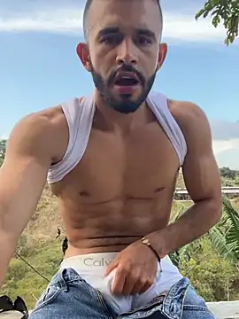 Jacksonfranco online show from February 2026 10:34:01 PM