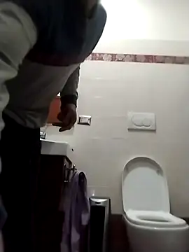 Bohhhhrm online show from April 2026 04:04:02 AM