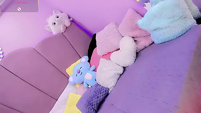 Snapshot of ShantyMillan chatting on November 2025 12:49:01 PM ShantyMillan online show from November 2025 12:49:01 PM