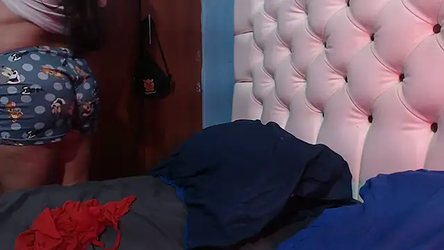 SamiBoobsxx online show from November 2025 04:39:01 AM