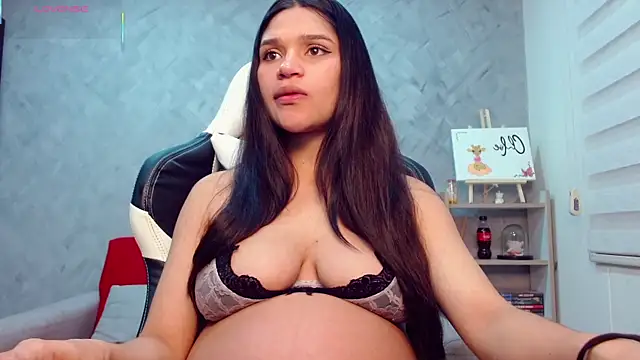 Roxxi 2110 online show from October 2025 01:40:02 AM