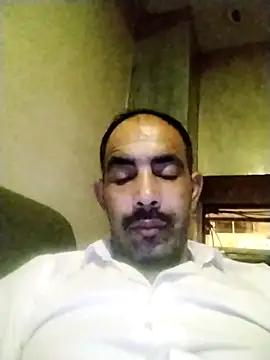 Snapshot of salimbasha chatting on November 2025 10:03:02 PM salimbasha online show from November 2025 10:03:02 PM