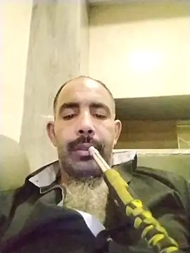 Snapshot of salimbasha chatting on December 2025 09:01:02 PM salimbasha online show from December 2025 09:01:02 PM