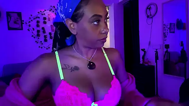 anasasuga online show from October 2025 01:07:01 AM