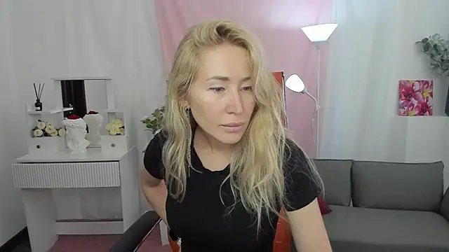 AstraMonroe online show from April 2026 06:05:01 AM