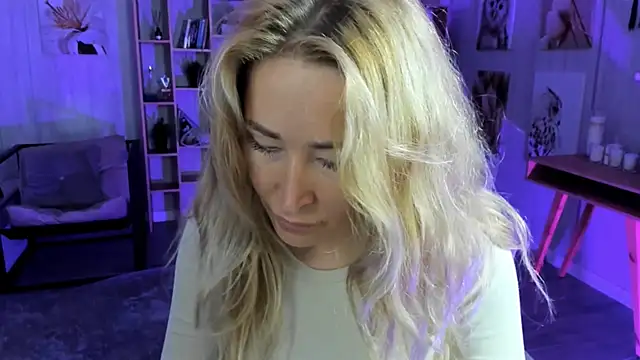 AstraMonroe online show from October 2025 12:48:02 PM