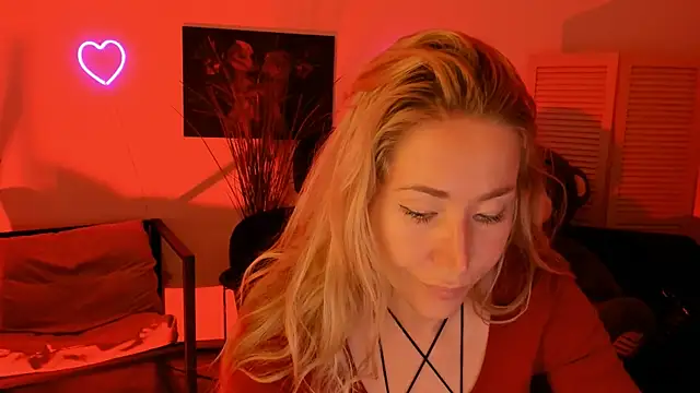 AstraMonroe online show from March 2026 01:17:01 AM