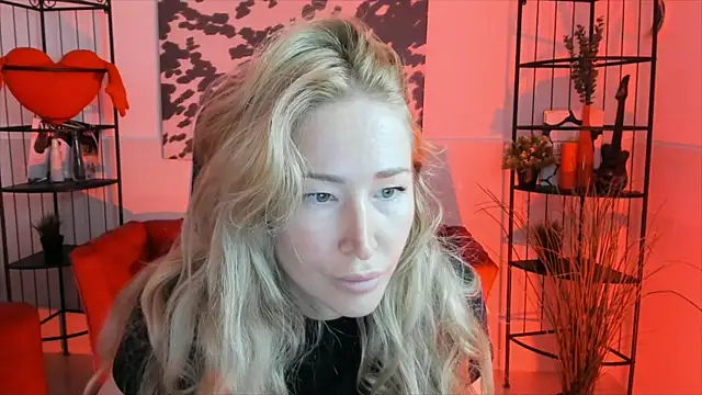 AstraMonroe online show from September 2025 10:25:01 AM