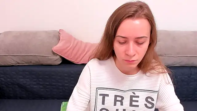 alisaakiss online show from November 2025 07:02:02 AM