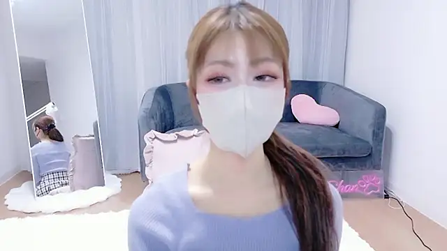 -Nyanko-chan- online show from March 2026 09:05:01 AM