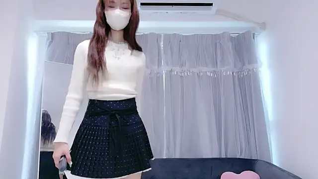 -Nyanko-chan- online show from March 2026 05:40:01 AM