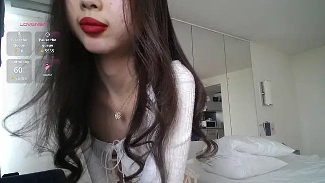 kaori mi online show from April 2026 06:10:01 AM