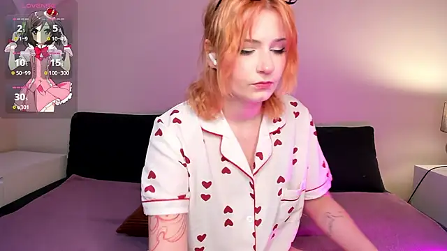 Lilly Evanns online show from April 2026 04:47:02 PM